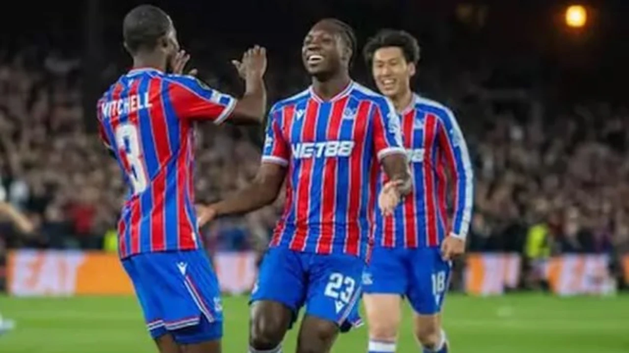 تأهل كريستال بالاس وفاليكانو ووداع فيورنتينا.. حصيلة إياب ربع نهائي المؤتمر الأوروبي